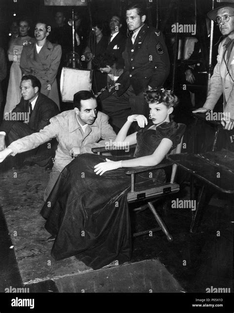 Vincente minnelli judy garland hi-res stock photography and images - Alamy