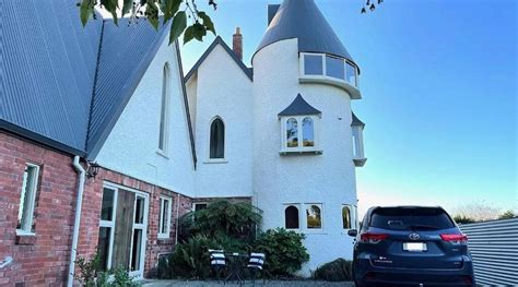 KINGSDOWN MANOR B&B TIMARU (Pareora) - B&B Reviews, Photos, Rate ...