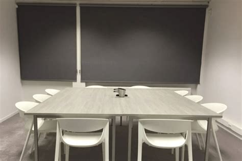 Conference Room Set Up 的图像结果