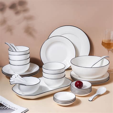 Classic White 36 Piece Dinner Set For 8 Online - Premium Dinner Set ...