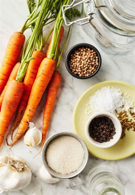 Quick Pickled Carrots Recipe - Love and Lemons
