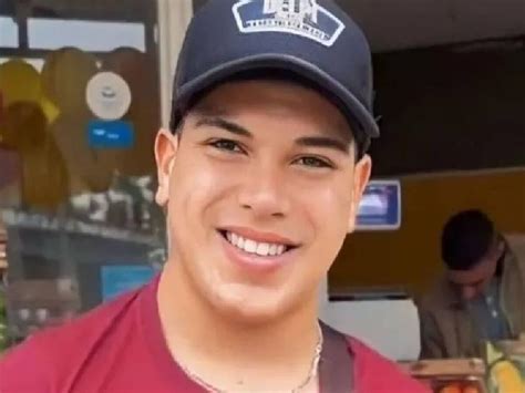 Así es la luminosa casa de Thiago Medina en González Catán luego de su ...