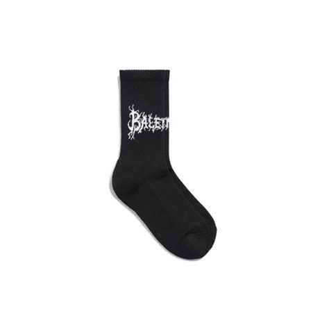 Diy metal outline socks