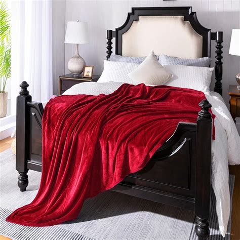 Amazon.com: JIAHANNHA Fleece Blanket King Size Red 108 by 90 Inches ...