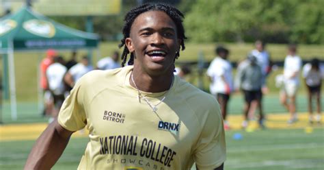 Steady Droppin Dimes - Bryce Underwood's QB coach on his staying at Michigan; UM Bball STILL no. 1