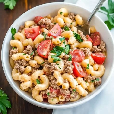 Delicious One Pot Goulash That Everyone Will Love - seafoodyummy