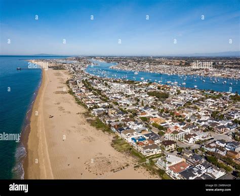 Newport beach aerial hi-res stock photography and images - Alamy