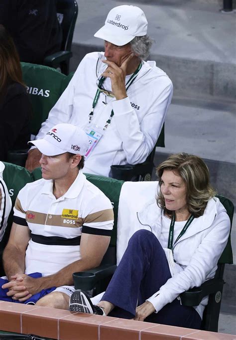 Taylor Fritz Mother Face Surgery