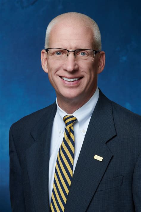 Former United Way CEO Jones returns to Volunteers of America as senior ...