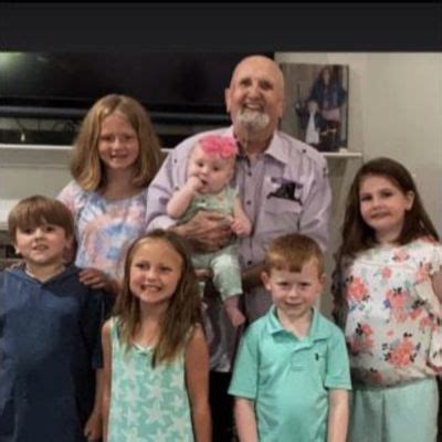 SHAWN CHAPMAN FUNERAL HOME Memorials and Obituaries | We Remember