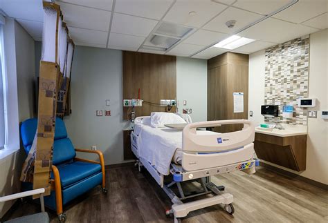 Glen Cove Hospital to open $11M physical medicine rehabilitation unit ...