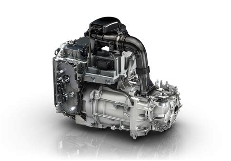 Renault unveils POWERFUL two-stroke diesel engine