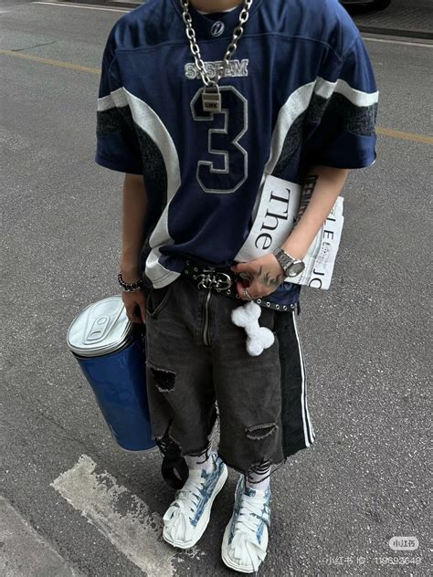 Pin af lou på •𝐎 𝐔 𝐓 𝐅 𝐈 𝐓•