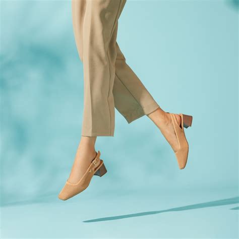 Melody Slingback Square-Toe Block Heel in Nutmeg | VIVAIA