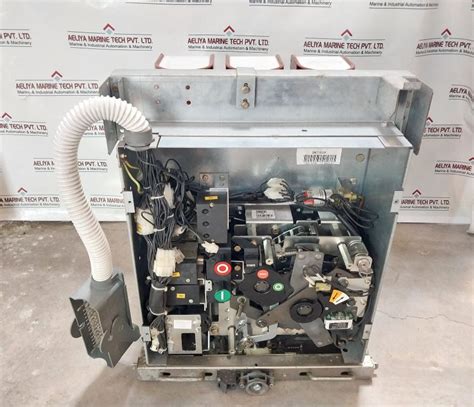 Abb Sf6, Hd4/W 12.06.32 Circuit-breaker Ve 250V Ca/Cc 630A 50/60 Hz ...