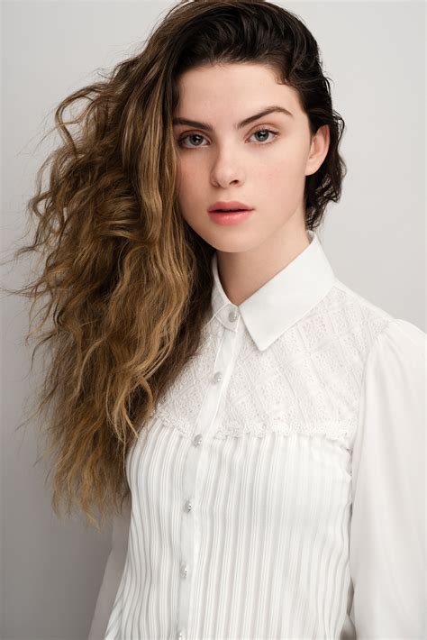 Teenage Modeling 的图像结果