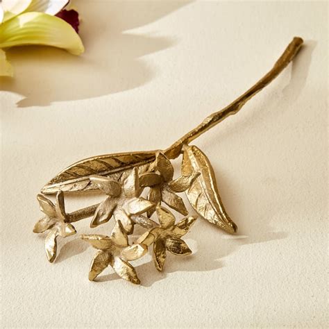 Buy Hoovu Metal Floral Figurine from Home Centre at just INR 699.0