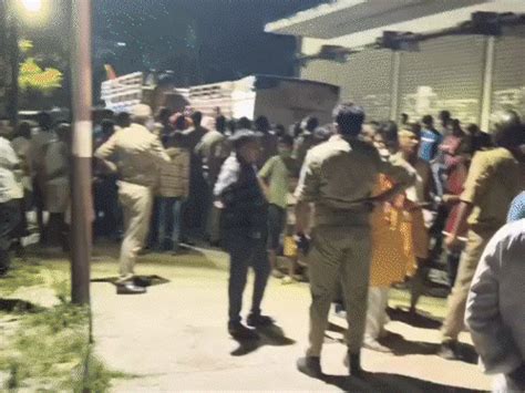 Stone Pelting Erupts During Lucknow Maa Ki Jyoti Yatra Over Song Dispute