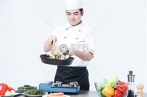 厨师炒菜高清图片下载-正版图片501218482-摄图网