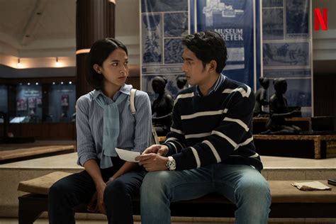 What Happened to the Actors Who Played Tim and Lex Murphy in Jurassic ...