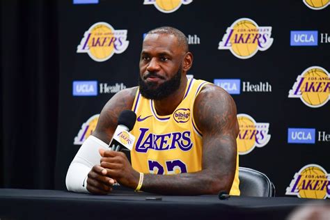 Robert Horry Explains Why LeBron James Will Finish His Career As A Laker