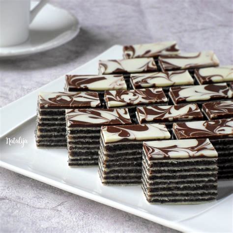 Rozen kolač sa makom i čokoladom - Mystic Cakes