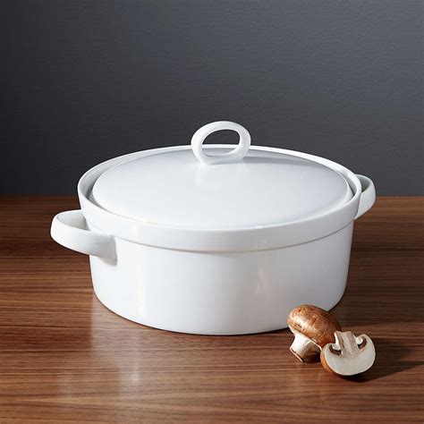 Casserole Dishes with Lids | Crate & Barrel Canada