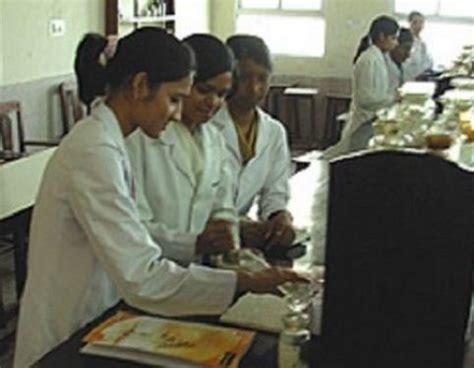 Pt. Jawahar Lal Nehru Memorial Medical College Raipur Campus: Photos ...