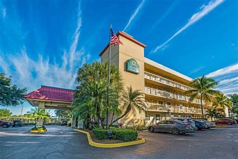 LA QUINTA INN BY WYNDHAM WEST PALM BEACH - FLORIDA TURNPIKE - Hotel ...