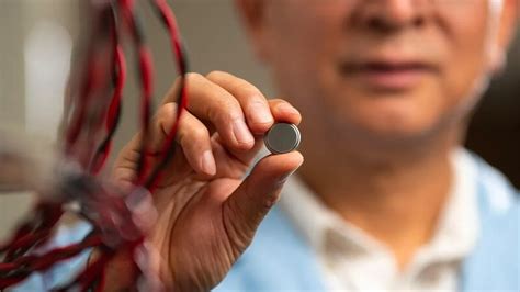 New breakthrough in sodium-ion battery: Why it could be a boon for EV ...