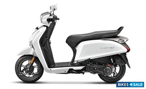 Photo 2. Hero Destini 125 2025 Scooter Picture Gallery - Bikes4Sale