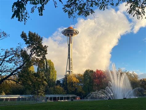 From sunnier days (two weeks ago!) : r/Seattle