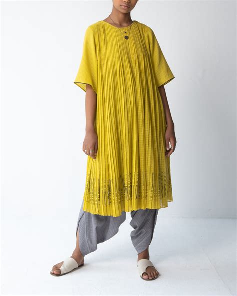 Denote Pants – Saahra