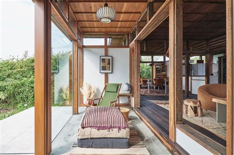 A 75-year-old Japanese house was transformed into a zen weekend ...