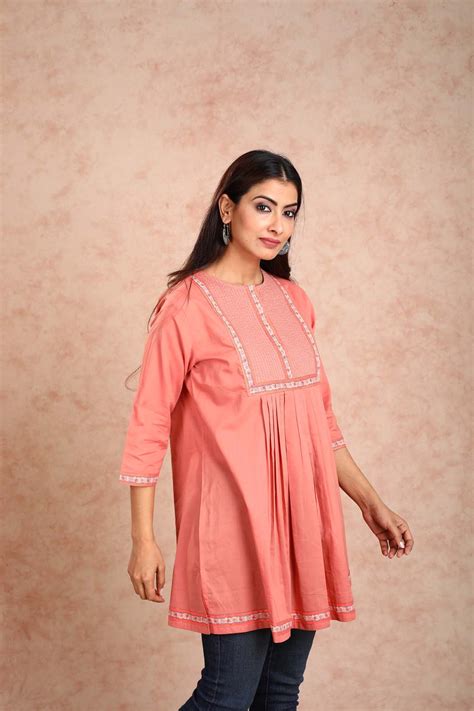 Terracotta Tunic (Peach) – Uniquestuff