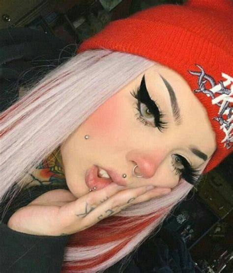 emo makeup cute