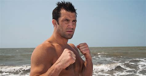 Rockhold wants to fight Bisping in light heavyweight division – RingSide24