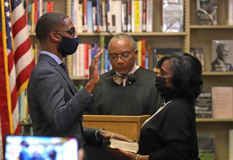 Justin Bibb sworn in as Cleveland’s 58th mayor (photos) - cleveland.com