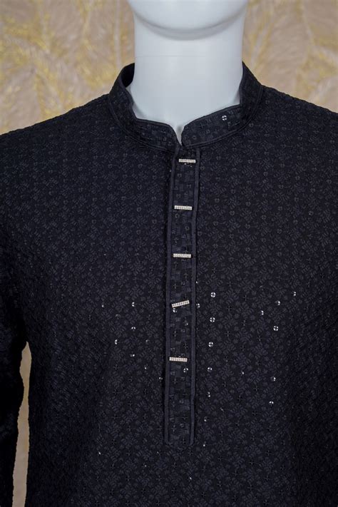 Kaanishk Black Kurta Set – MERAAKINXT PRIVATE LIMITED