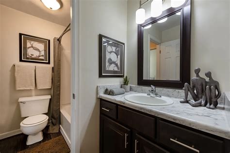 Lakefield Mews Apartments and Townhomes - Richmond, VA 23231 ...