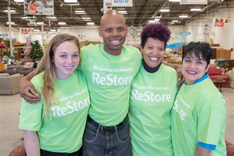 Habitat For Humanity Restore Volunteer