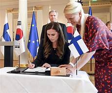 sanna marin 34 anni primo sanna marin diventer 224 primo ministro della finlandia sar 224 sanna marin 34 anni primo sanna marin diventer 224 primo ministro della finlandia sar 224