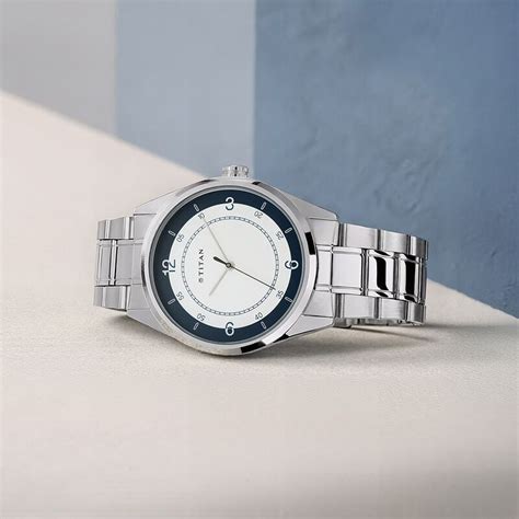 Buy Online Titan Men's Timeless Charm: Men's Analog Watch with white ...