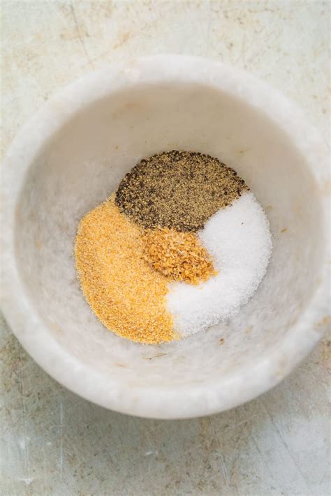 Ground Turkey Seasoning (2 Ways + How to Use It!) - Easy Cheap Recipes