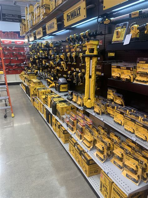 VILLAGE HARDWARE - Leipsic OH - Hours, Directions, Reviews - Loc8NearMe