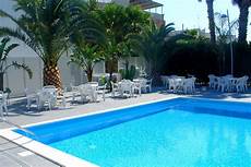 hotel la terrazza barletta hotel la terrazza barletta bt camere vista mare e hotel la terrazza barletta hotel la terrazza barletta bt camere vista mare e