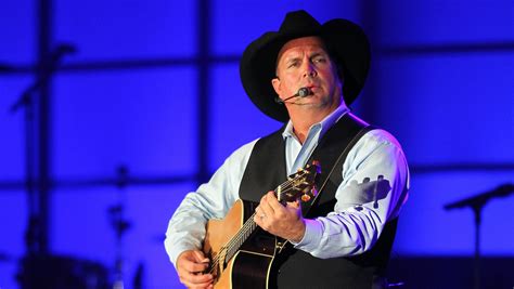 Garth Brooks cancels Dublin shows