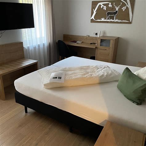 HOTEL-RESTAURANT SPECHTSHAARDT (Rothenbuch) - Hotel Reviews, Photos ...