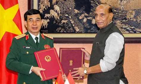 India and Vietnam Sign Strategic Defence Agreements to Enhance Maritime ...