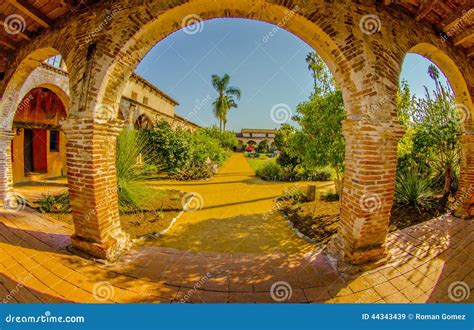 San Juan Capistrano, California Stock Image - Image of anaheim, capistrano: 44343439